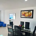 Apartamento torres del lago